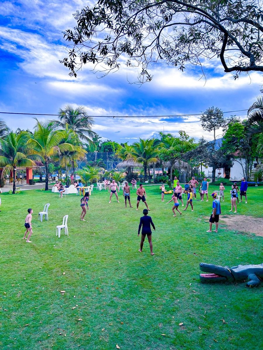 4ed3fa12 73c4 45f3 99f6 ebdc7c4d133e large